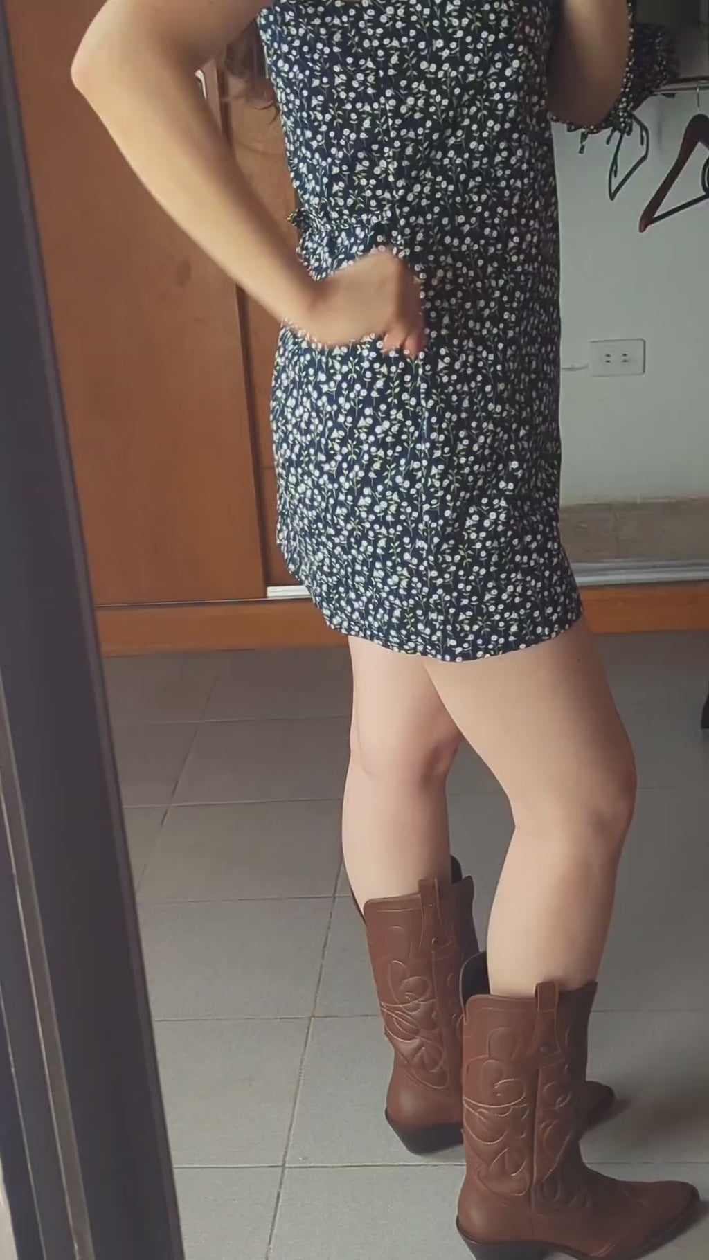 Abisola Flores